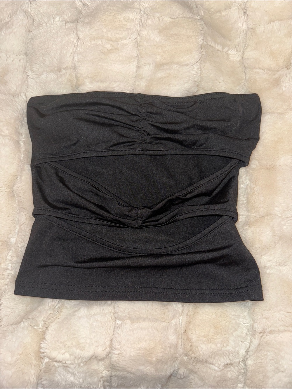 SHEIN Black Strapless Ruched Cutout Crop Top